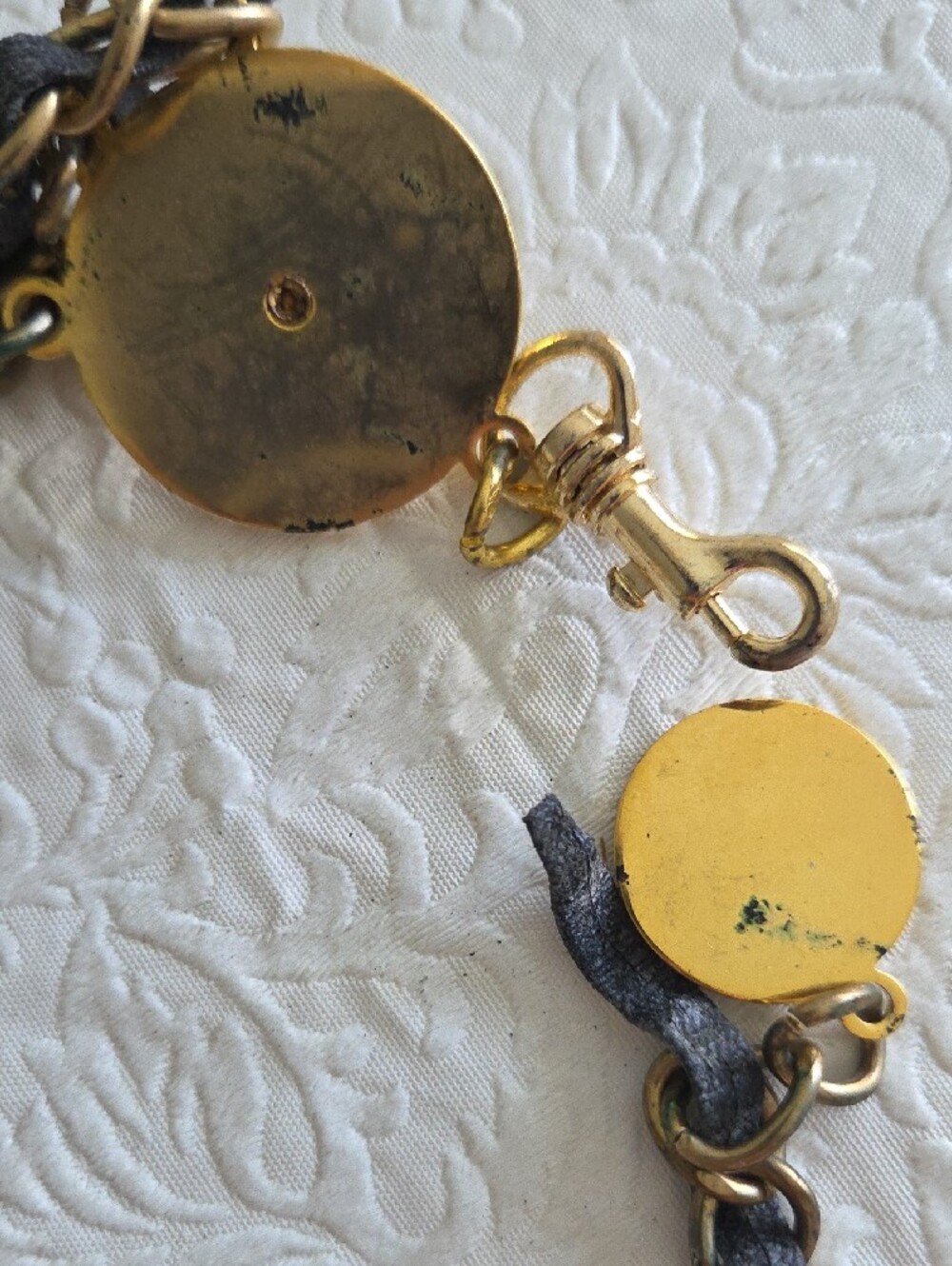 Designer-Inspired Black and Gold Chain Belt with Medallions - Picture 4 of 6